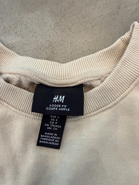 😎 H&M Men's Crewneck Sweatshirt in Light Beige - Picture 2 of 2
